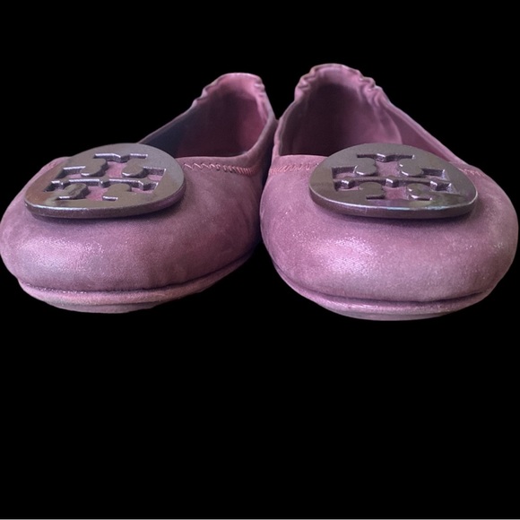 Tory Burch Purple Shimmer Toe Box Logo Medallion Adornment Slip On Loafer 7.5 - Picture 4 of 7